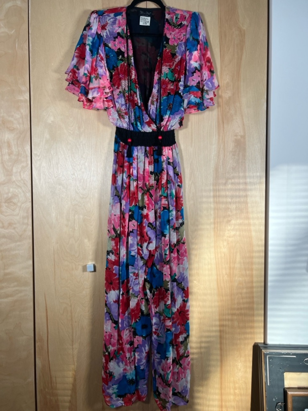 Diane Freis 100% Silk Floral V-Neck Wide-Leg Jumpsuit in Multicolor - Picture 5 of 7